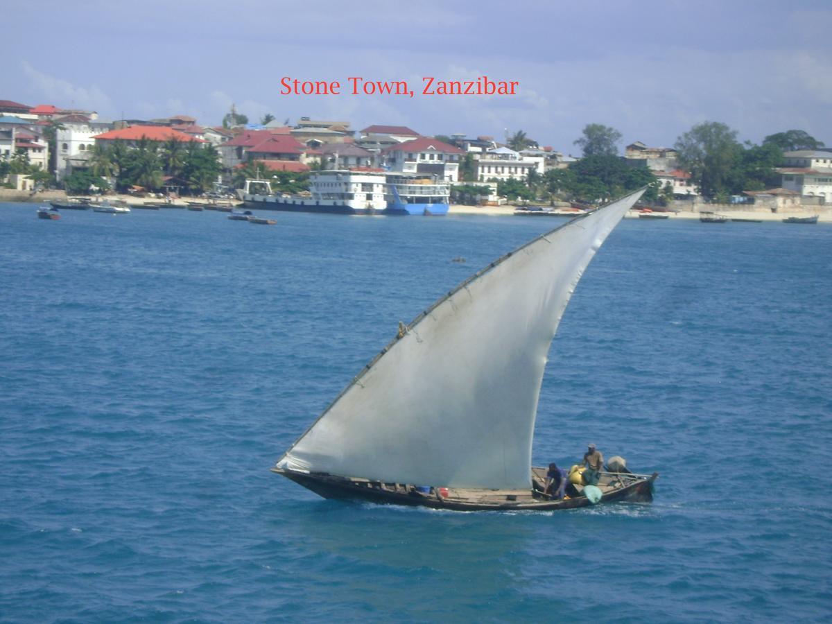 27 Cafe Zanzibar Airport Hotel エクステリア 写真